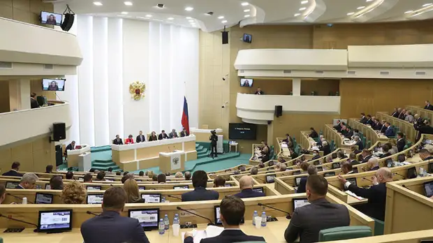 В Совфеде рассматривают вопрос признания независимости ДНР и ЛНР