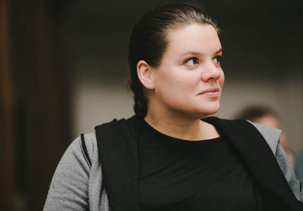 Российскую поэтессу объявили в розыск