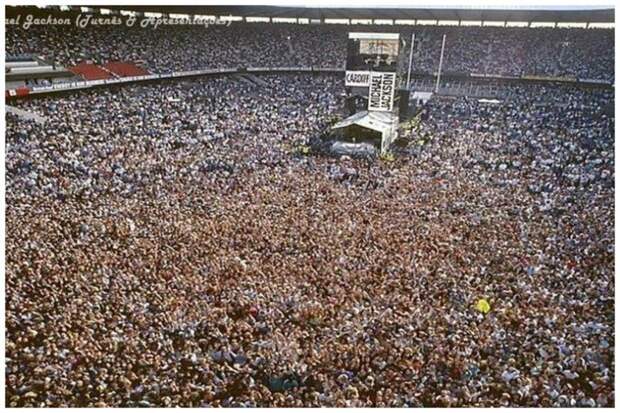 Концерт Майкла Джексона - 1988 интересное, люди, масса, перенаселение, скопление, толпа