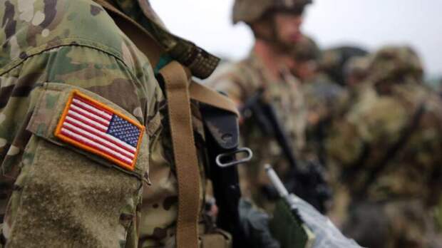 Американский генерал потерял секретные документы и был замечен пьяным в Киеве