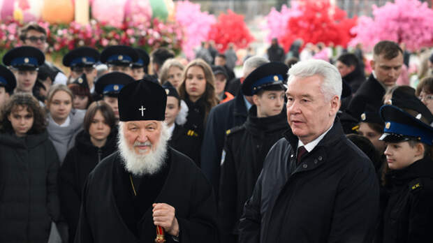 Сергей Собянин и Патриарх Кирилл посетили фестиваль «Пасхальный дар»