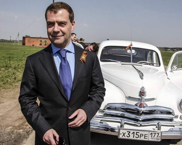 Коллекционный автомобиль Медведева.