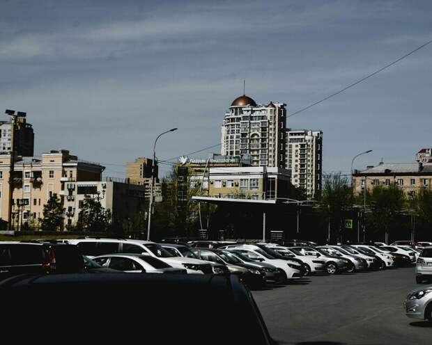 Экспорт легковых автомобилей из Китая в Россию сократился на 42% в 2025 году