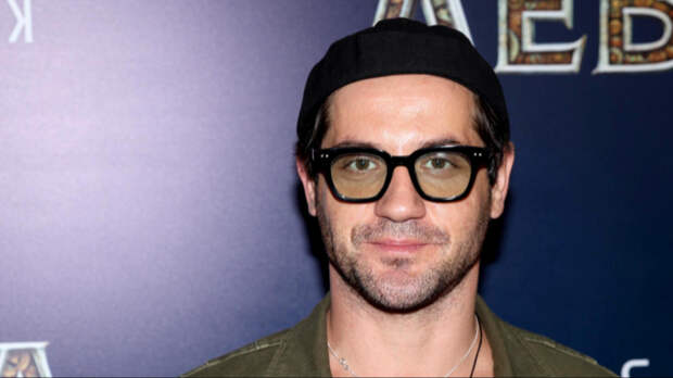 «Спустя 12 лет это прошло»: Марк Богатырев о занятиях йогой