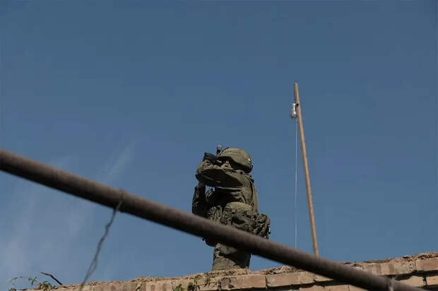 ВС РФ ведут штурм строений Горнальского Свято-Николаевского мужского монастыря, противник от переговоров отказался