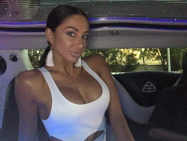 Сгорела иномарка звезды «ДОМа-2» Полины Ненашевой: среди преступников бизнесмен