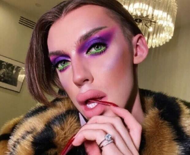 "Господи, спасибо!": россияне встретили с радостью новость о том, что модных блогеров проверят на пропаганду ЛГБТ