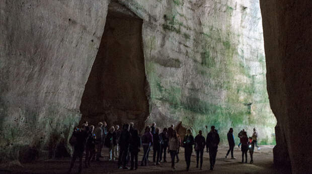 «Ухо Дионисия»: масштабная обработка скалы при помощи древних технологий