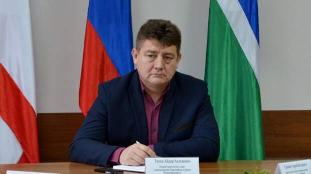 Коллективу Госкомнаца Крыма представили нового руководителя