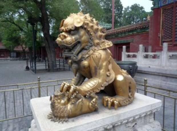 Львица, скульптура Китая