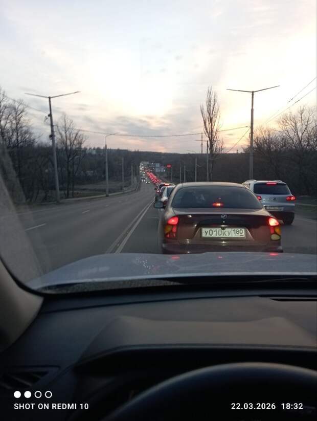 Не доезжая Шоколада в сторону Донецка, серьёзное ДТП. https://t.me/webmoney_dn/317609