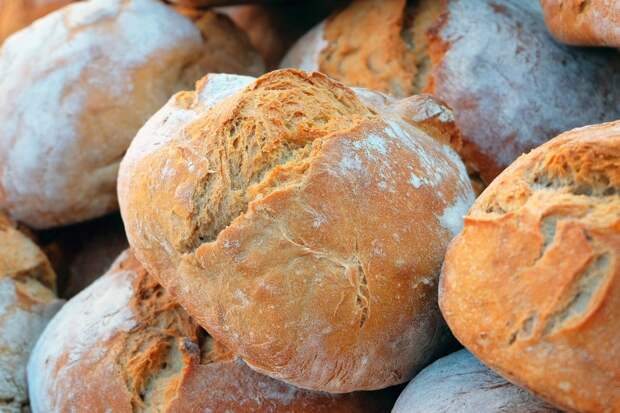 Бывший технолог хлебзавода научил, как дома печь отменный хлеб