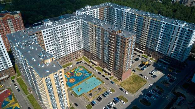 На территории ЖК «Столичный» в Балашихе работает «Соседский центр»