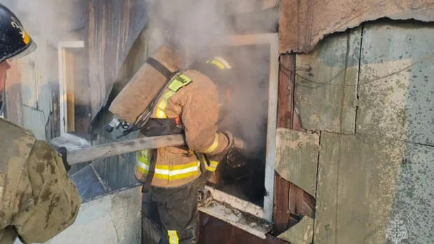 Пожар в Рубцовске / Фото: ГУ МЧС по Алтайскому краю