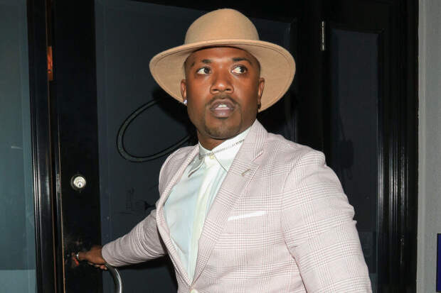 Певец Ray J признался, что ему осталось жить около года из-за проблем с сердцем