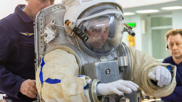 Пять месяцев за один: как устроена пенсия космонавтов в России