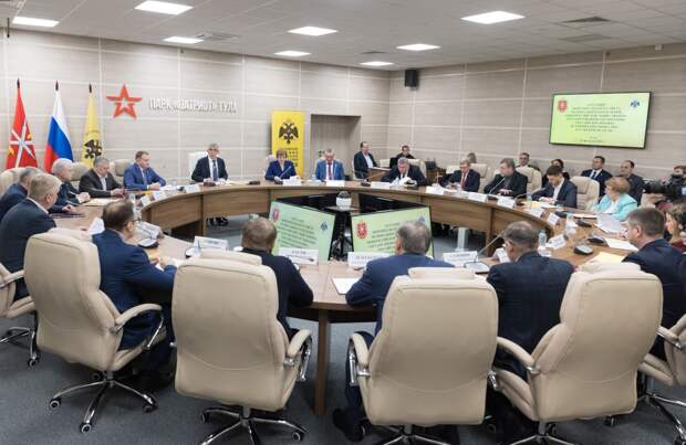 Губернатор Тулы предложил присвоить Донскому и Узловой звание «Город трудовой славы»