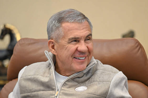 Рустам Минниханов стал лауреатом спецпремии «Золотой маски»