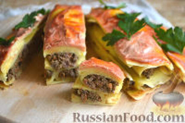 Фото к рецепту: Блинный пирог с печенкой
