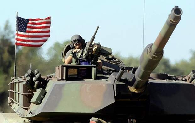 В Германии назвали провокацией переброску танков США: 