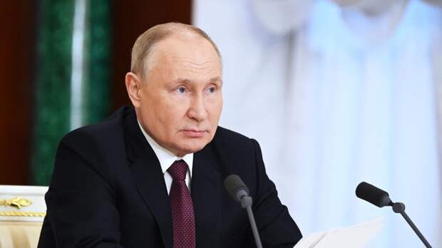 Путин: российским учёным в других странах возводят небывалые барьеры