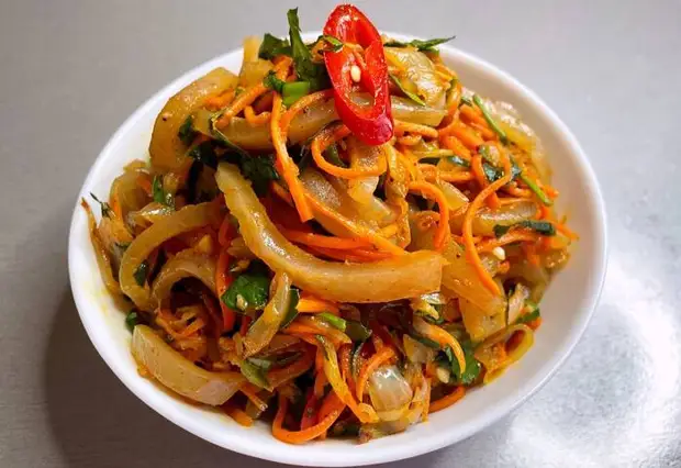 Свиные шкурки - как приготовить корейский салат/закуску хе из свиной кожи Кулинария, Рецепт, Видео рецепт, Приготовление, Салат, Закуска, Ужин, Вкусняшки, Мясо, Свинина, Корейская кухня, Морковь по-корейски, В домашних условиях, Повар, Готовка для ленивых, Бюджетно, Острое, Пикантное, Азиатская кухня, Видео, YouTube, Длиннопост