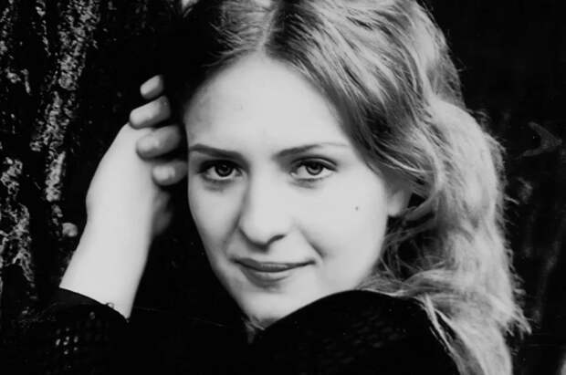 Смерть на детском утреннике: актриса Малющева умерла в Новый год