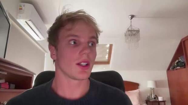 "Я просто тупой турист с Запада": блогер из Голландии прыгнул в прорубь в Якутии