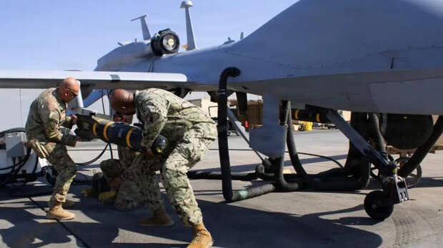 «Они стали нашими врагами»: страны Персидского залива просят США уничтожить Иран