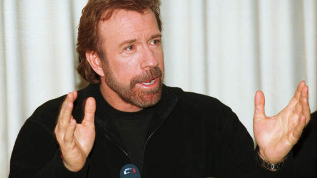 Чак Норрис и любовь к России: как актер стал почетным гостем Москвы и полюбил Якутск