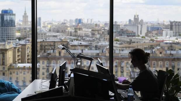 Россиян ждёт полная рабочая неделя в преддверии 8 Марта