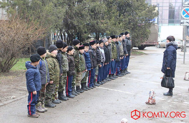 Построение кадетов феодосийской казачьей школы «Джур» полка МСК