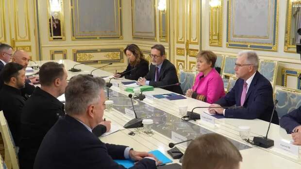 «Кредиторы требуют возврата»: в Киеве объяснили, как режим будет гасить внешние