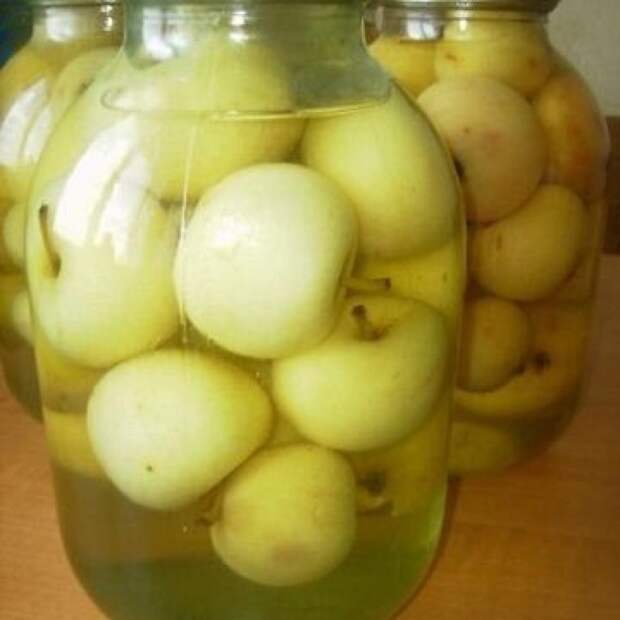 КОМПОТ ИЗ ЯБЛОК (УСКОРЕННЫЙ СПОСОБ)