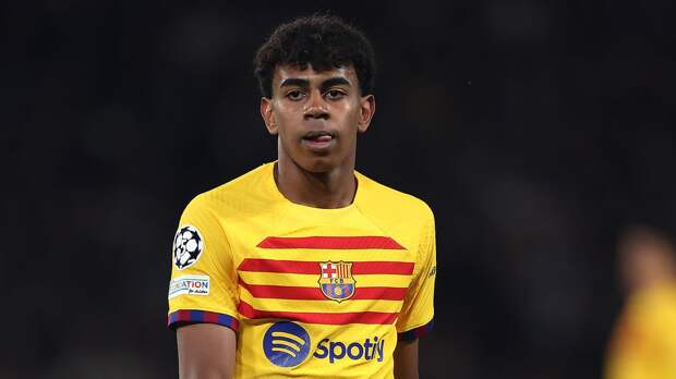 Ямаль стал самым молодым игроком с сотней игр в Ла Лиге