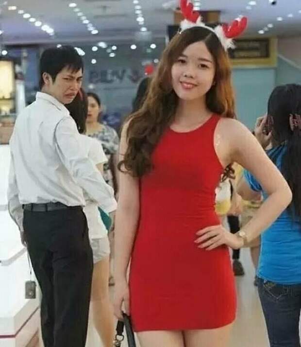 Самые внимательные знают, что задний план фотографий богат на сюрпризы детали, задний план, прикол, присмотрись, фото, юмор