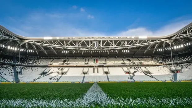 СМИ: «Ювентус» закрыл игроков на базе клуба перед игрой с «Зенитом»