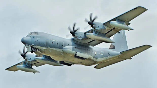 Выяснились подробности столкновения двух самолетов ВВС США в Иране