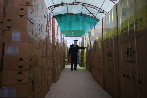 Электроника, автозапчасти и бытовая техника вошли в топ-3 товаров из Китая