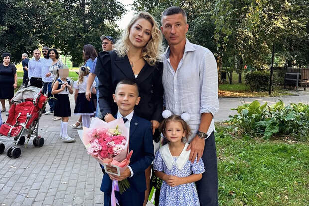 Сын футболиста Алдонина перешел в другую школу из-за учительского буллинга