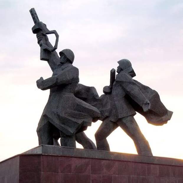 Советские воины — освободители Риги