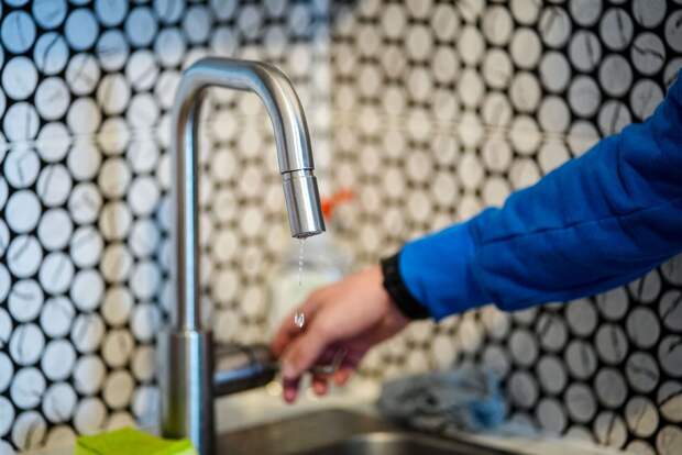 Киевский водоканал сообщил о полном отключении подачи воды в городе