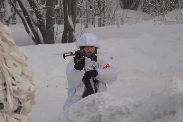 Инженеры Северного флота отработали применение роботов СВО