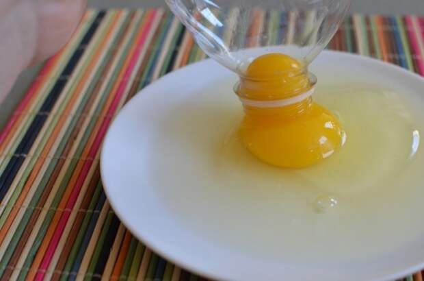 6045055-yolk-bottle-1470914496-650-fcf7e16ce8-1477486018