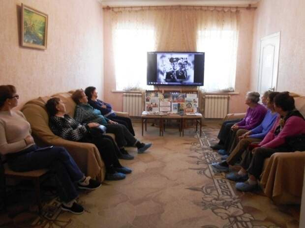 Симферопольским пенсионерам рассказали о полёте Юрия Гагарина в космос