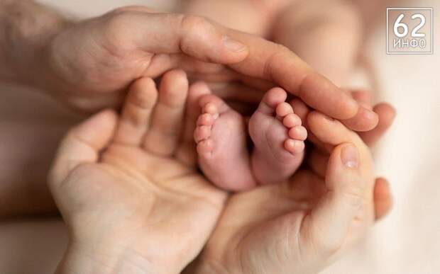 Роддом № 2 временно отказался от проведения партнерских родов