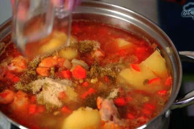 Турецкий чечевичный суп с овощами и копченостями: шаг 7