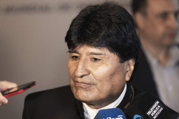 После похищения Мадуро пропал еще один бывший левый латиноамериканский президент