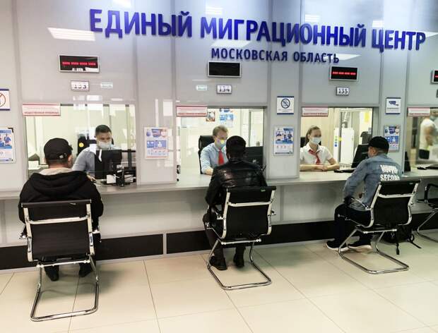 После трагических событий, произошедших в "Крокус Сити Холле", какое-то время казалось, что ситуация с мигрантами начала меняться.-4