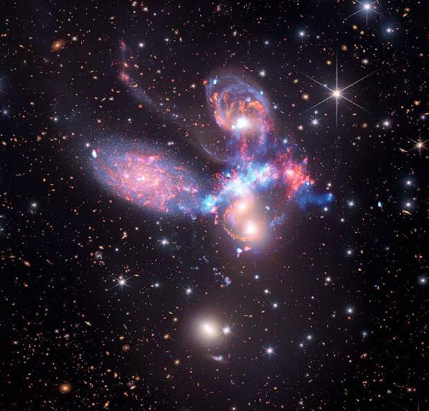The four galaxies within Stephan’s Quintet.